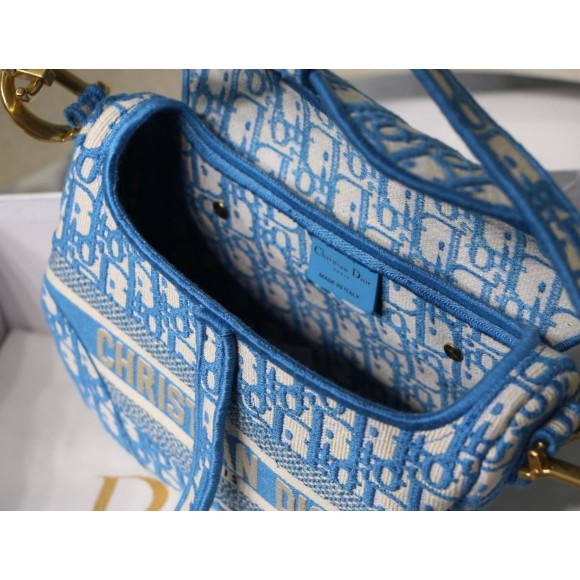 D*or saddle bag in cornflower blue D*or oblique embroidery