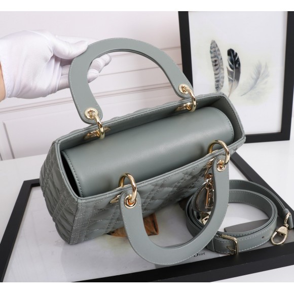 D*or lady D*or medium bag in grey lambskin with enamel charm