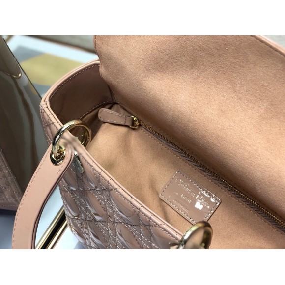 D*or lady D*or medium bag in blush patent cannage calfskin