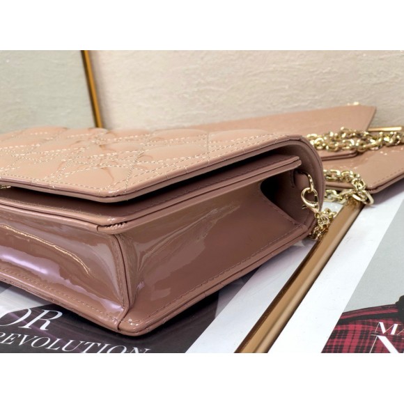 D*or lady D*or chain pouch in blush patent cannage calfskin