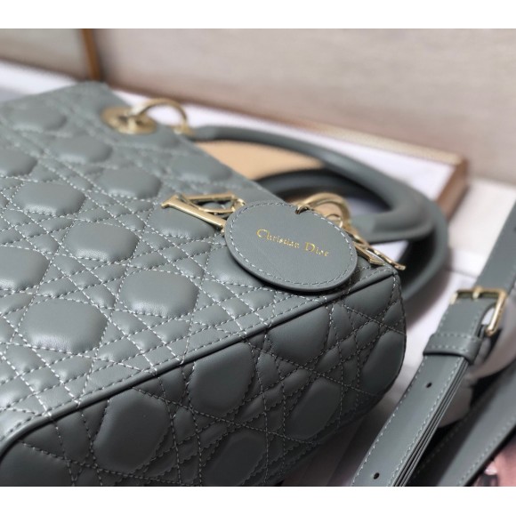 D*or lady D*or medium bag in grey cannage lambskin