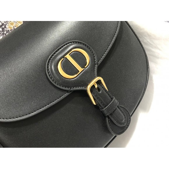 D*or bobby medium bag in black box calfskin