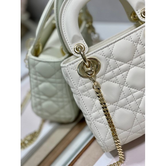 D*or lady D*or mini bag with chain in white cannage lambskin