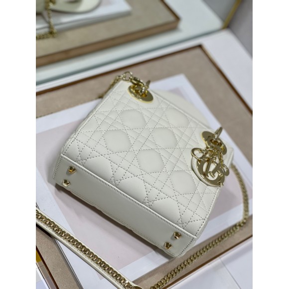 D*or lady D*or mini bag with chain in white cannage lambskin