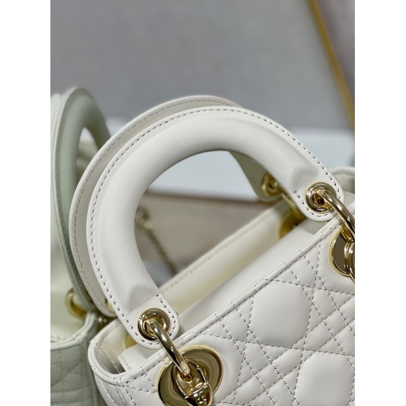 D*or lady D*or mini bag with chain in white cannage lambskin