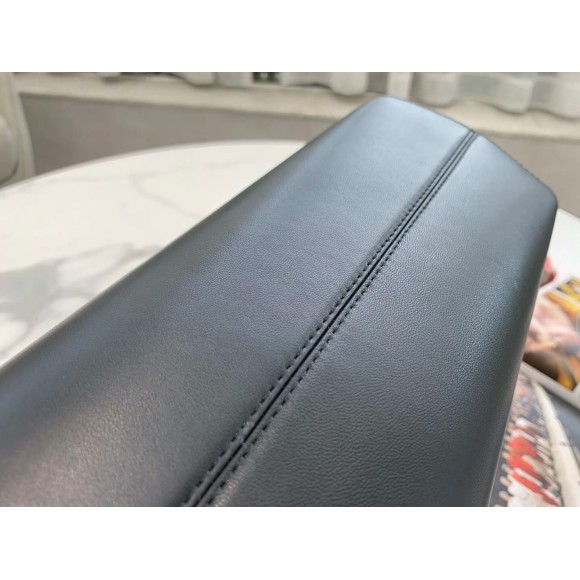 F**di first medium bag in black nappa leather