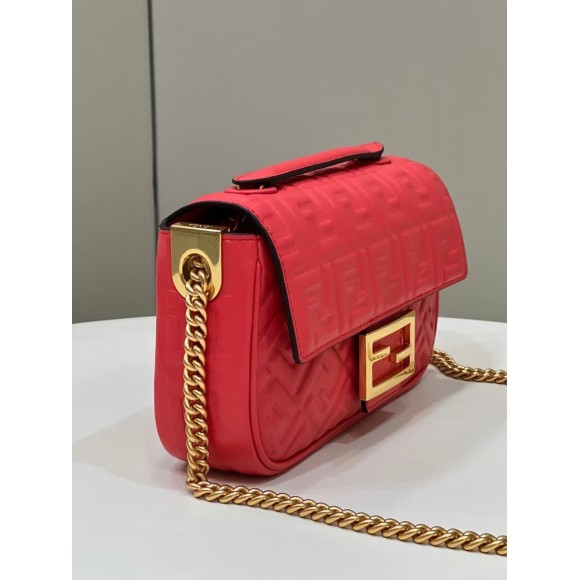 F**di baguette chain midi bag in red nappa leather