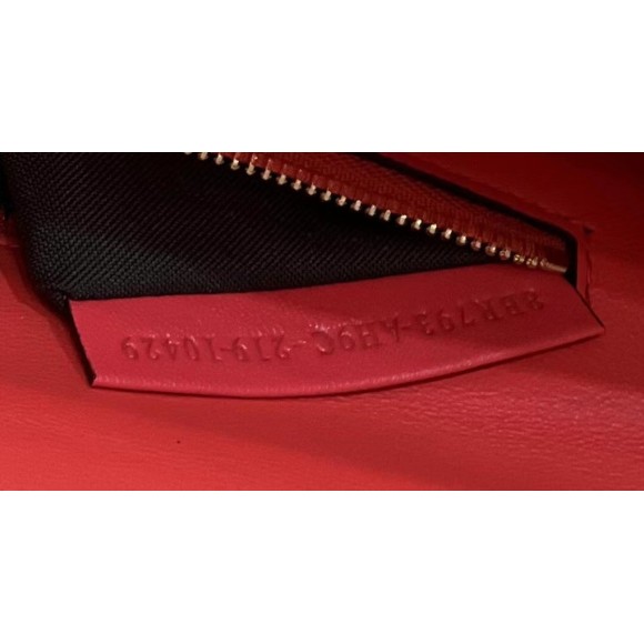 F**di baguette chain midi bag in red nappa leather