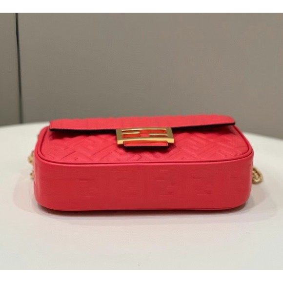 F**di baguette chain midi bag in red nappa leather