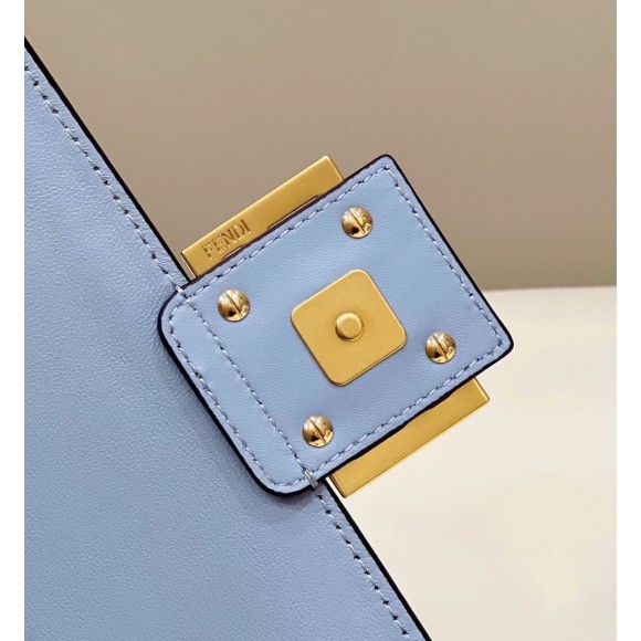 F**di baguette chain midi bag in blue nappa leather