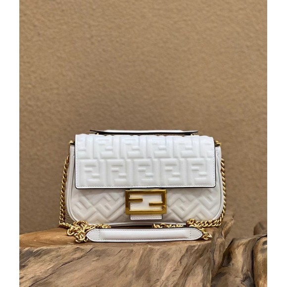 F**di baguette chain midi bag in white nappa leather