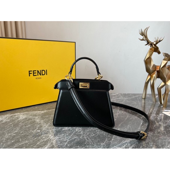 F**di peekaboo iseeu petite bag in black nappa leather