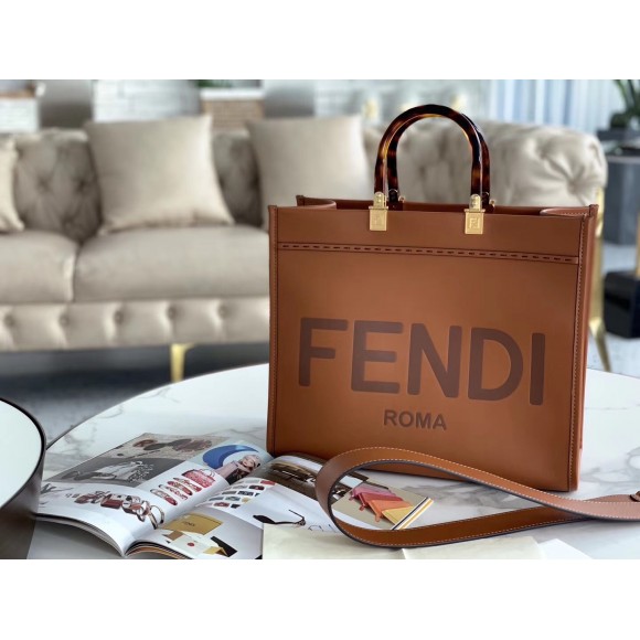 F**di sunshine medium tote bag in brown calfskin