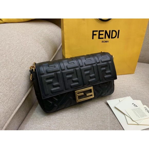 F**di medium baguette bag in black ff nappa leather