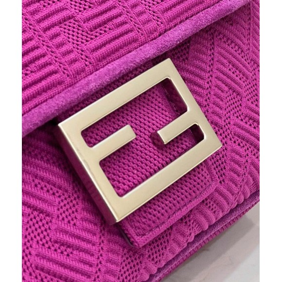 F**di baguette chain midi bag in fuchsia ff fabric