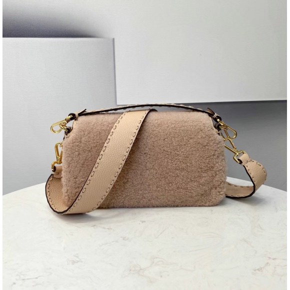 F**di medium baguette bag in beige shearling