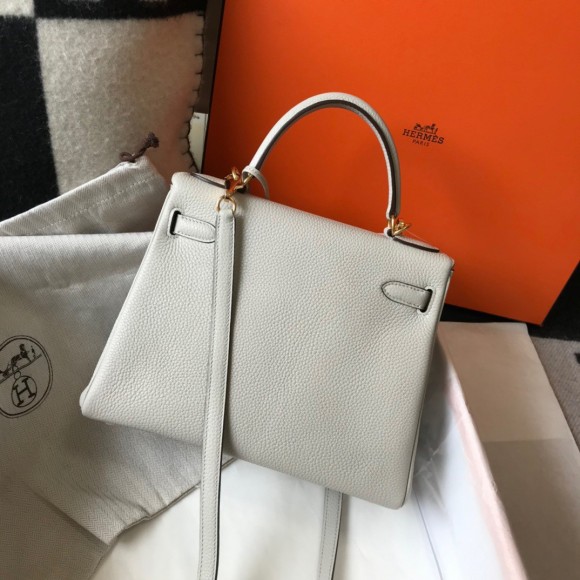 H**mes kelly 32cm retourne bag in pearl grey clemence leather ghw