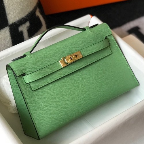Hermes Kelly Pochette Clutch Bag In Vert Criquet Epsom Leather Hermes Kelly Pochette Clutch Bag In Vert Criquet Epsom Leather