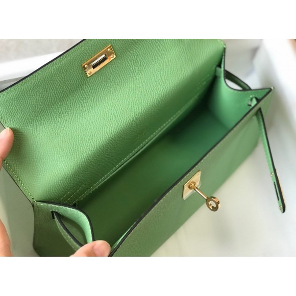 H**mes kelly pochette clutch bag in vert criquet epsom leather