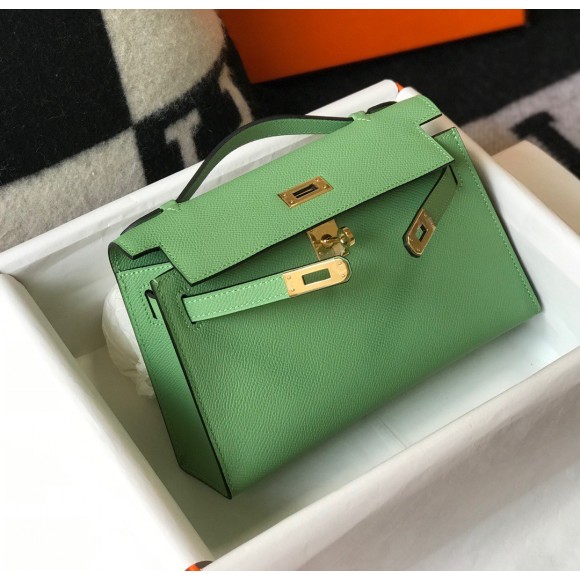 H**mes kelly pochette clutch bag in vert criquet epsom leather