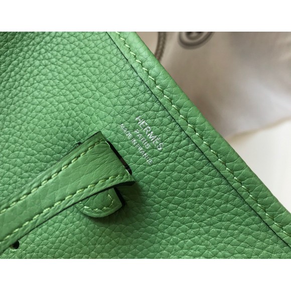 H**mes evelyne iii mini bag in vert criquet clemence leather