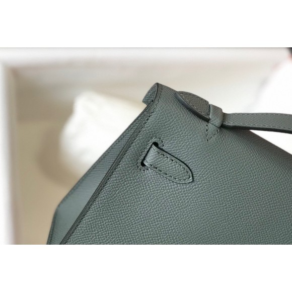 H**mes kelly pochette clutch bag in vert amande epsom leather