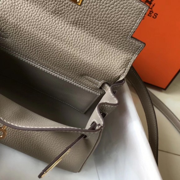 H**mes kelly 20cm bag in grey clemence leather ghw