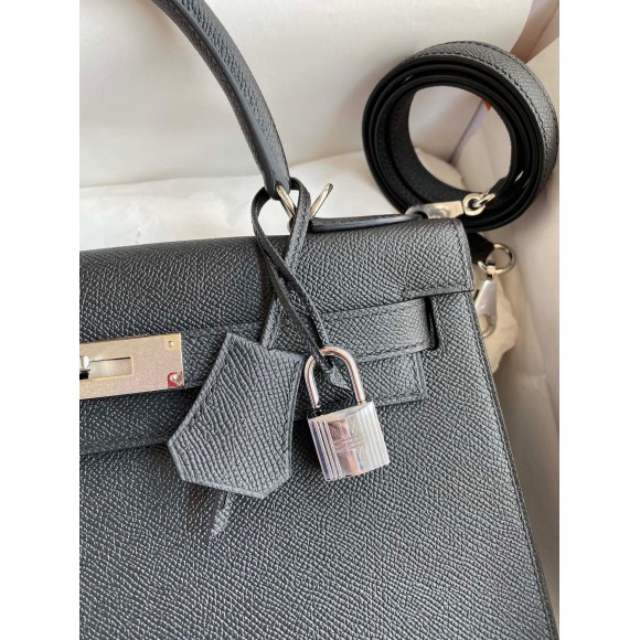 H**mes kelly sellier 28 handmade bag in black epsom calfskin