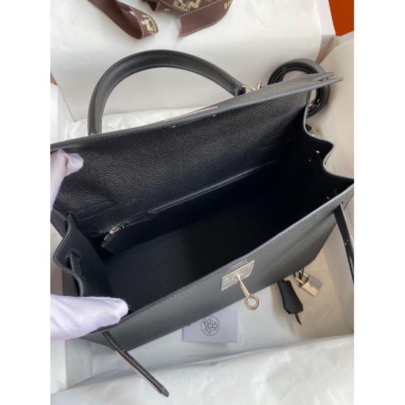 H**mes kelly sellier 28 handmade bag in black epsom calfskin