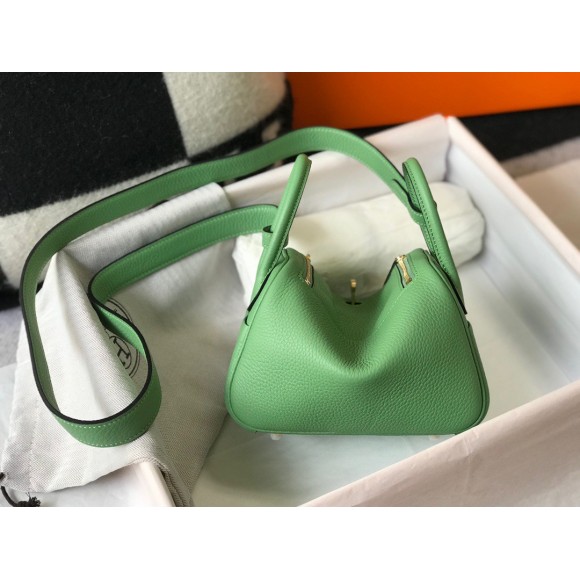 H**mes lindy mini bag in vert criquet clemence leather ghw