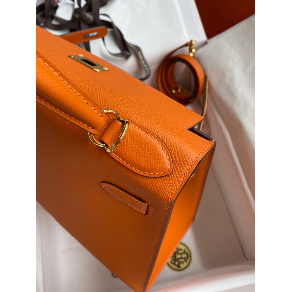 H**mes kelly sellier 28 handmade bag in orange epsom calfskin