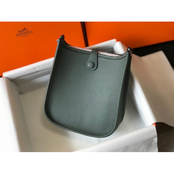 H**mes evelyne iii mini bag in vert amande clemence leather