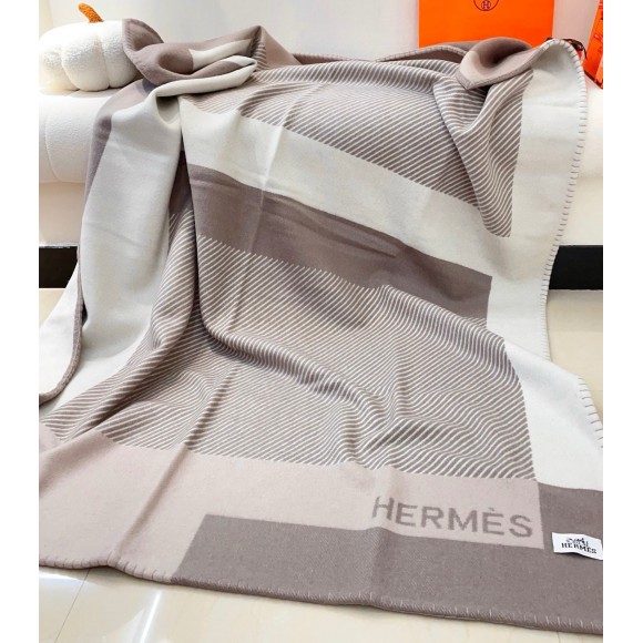 H**mes h riviera blanket in beige wool and cashmere