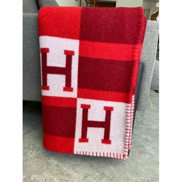 H**mes rouge avalon bayadere throw blanket