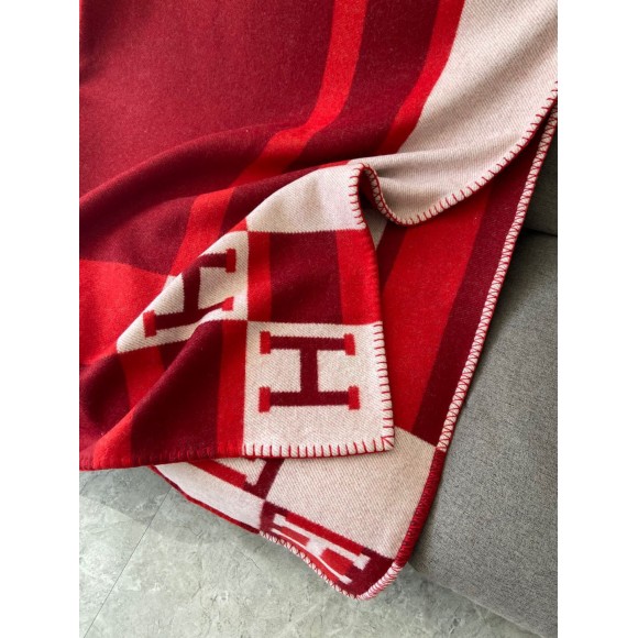 H**mes rouge avalon bayadere throw blanket