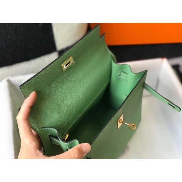 H**mes kelly 28cm sellier bag in vert cypres epsom calfskin ghw