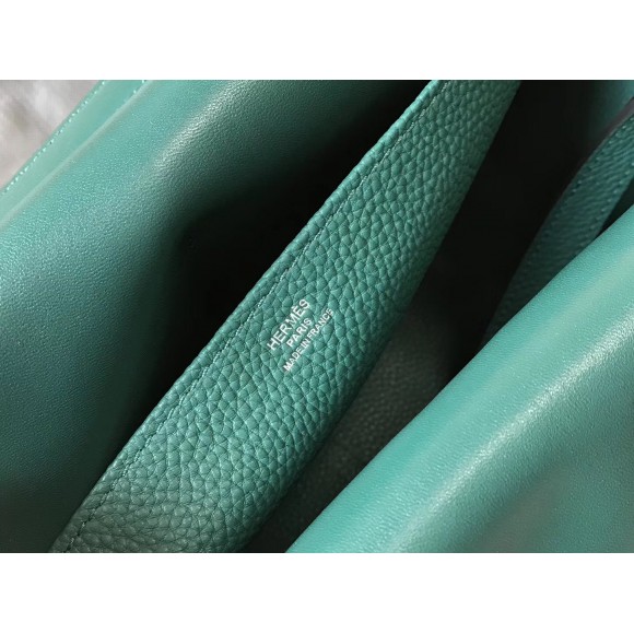 H**mes halzan 31cm bag in malachite clemence leather