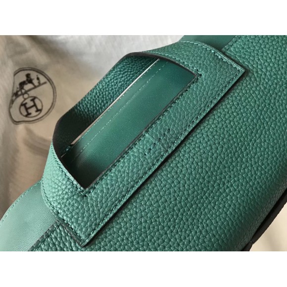 H**mes halzan 31cm bag in malachite clemence leather