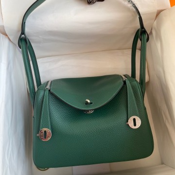 Hermes Lindy 26 Handmade Bag In Malachite Clemence Leather Hermes Lindy 26 Handmade Bag In Malachite Clemence Leather