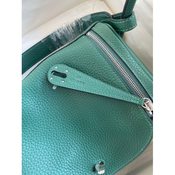 Hermes Lindy 26 Handmade Bag In Malachite Clemence Leather Hermes Lindy 26 Handmade Bag In Malachite Clemence Leather