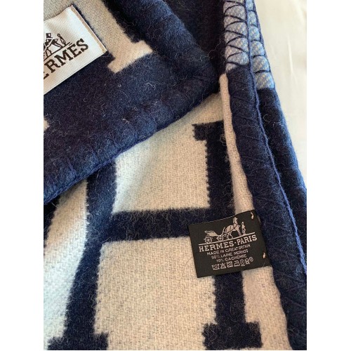 Hermes Avalon III Throw Blanket in Blue Wool and Cashmere