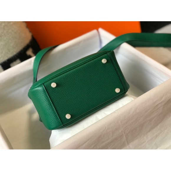 H**mes lindy mini bag in malachite clemence leather ghw