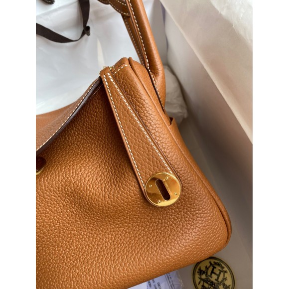 Hermes Lindy 26 Handmade Bag In Gold Clemence Leather Hermes Lindy 26 Handmade Bag In Gold Clemence Leather