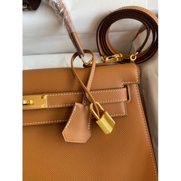 H**mes kelly sellier 32 handmade bag in gold epsom calfskin