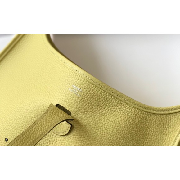 H**mes evelyne iii 29 bag in jaune poussin clemence leather