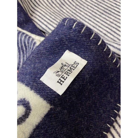 H**mes h riviera blanket in marine wool and cashmere