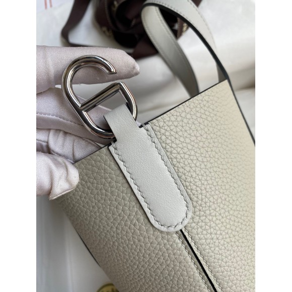 H**mes in the loop 18 handmade bag in pearl grey clemence leather