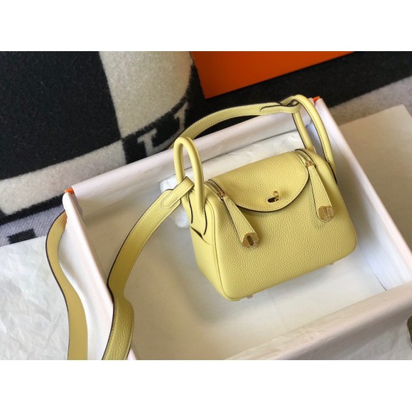 H**mes lindy mini bag in jaune poussin clemence leather ghw