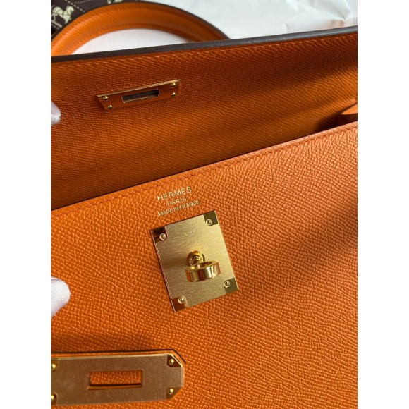 H**mes kelly sellier 32 handmade bag in orange epsom calfskin