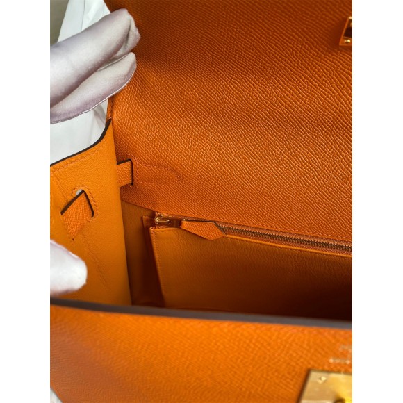 H**mes kelly sellier 32 handmade bag in orange epsom calfskin